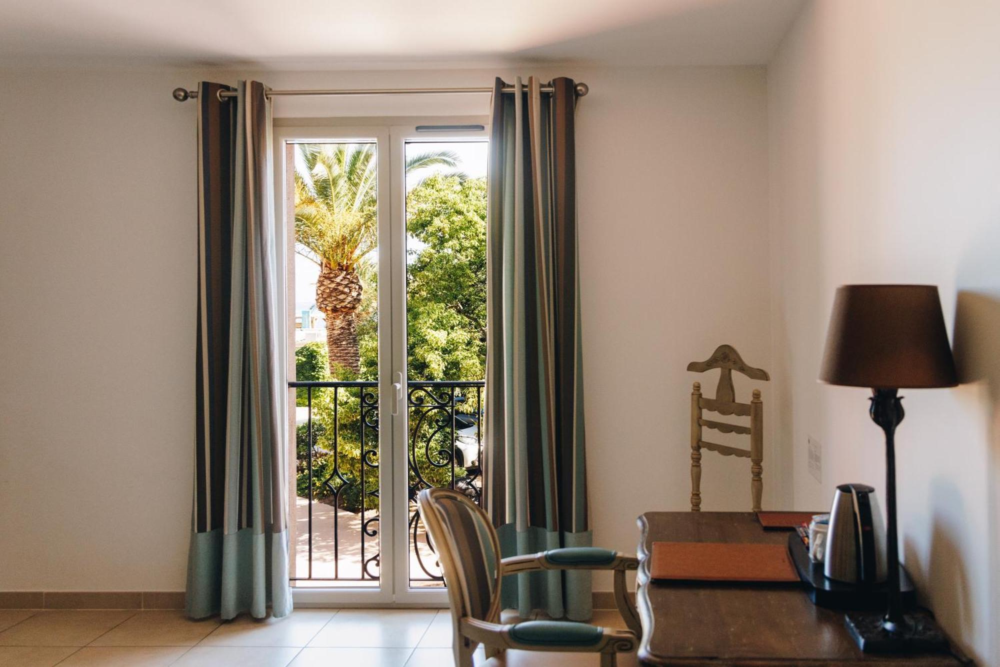Hotel Liberata & Spa LʼÎle-Rousse Værelse billede