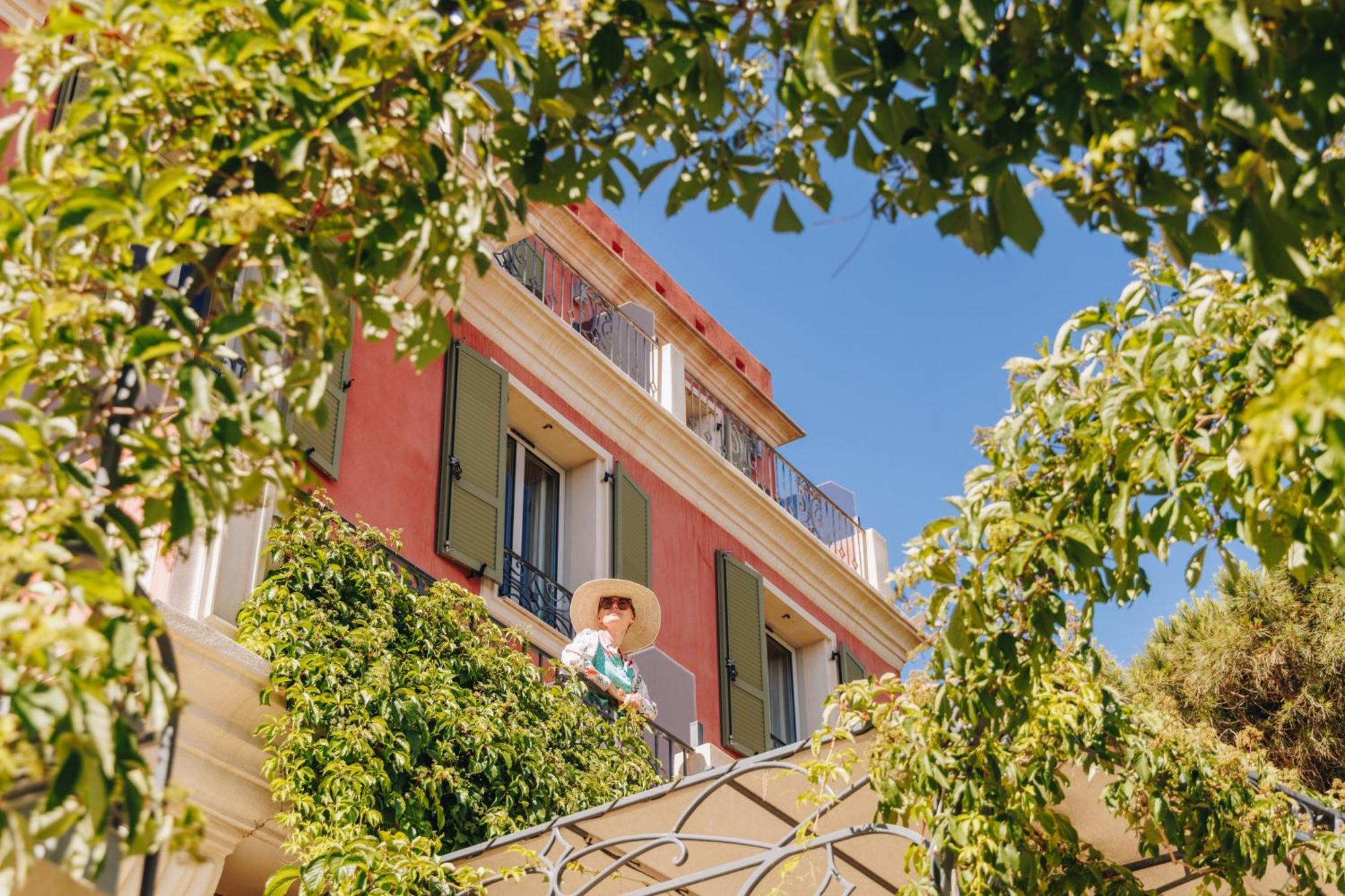 Hotel Liberata & Spa LʼÎle-Rousse Eksteriør billede